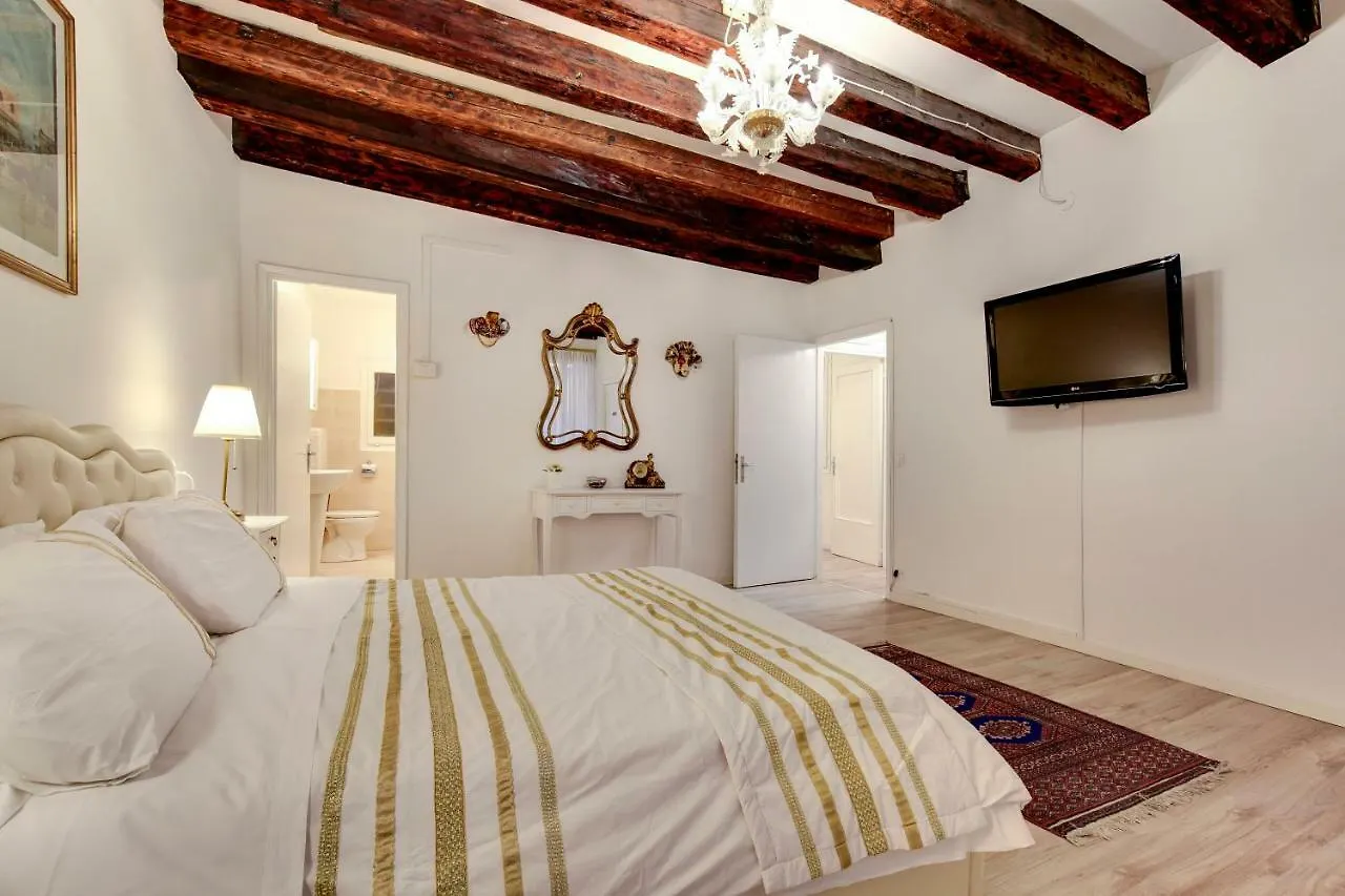 Ca' Invidia Apartment Venice Italy